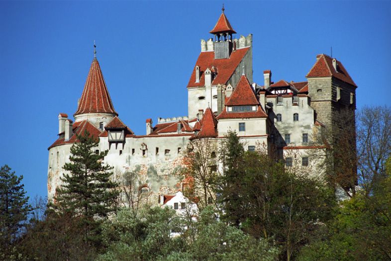 2-Day Transylvania Break From Bucharest - Brasov, from Council Square to the Black Church