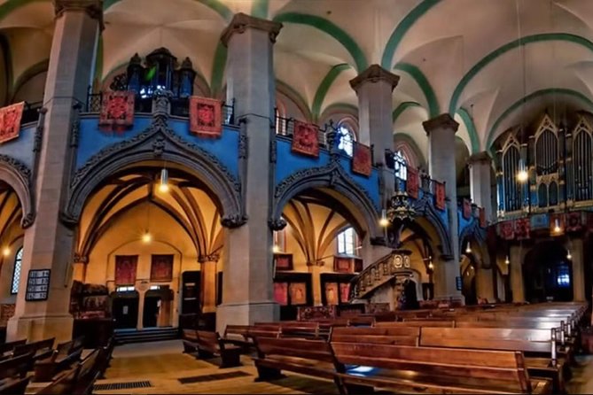 2 Days Private Tour in Transylvania from Bucharest - 4 Medieval Cities - The private car, guide, and daily pace