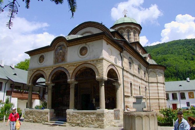 2 Days Private Tour - The Romanian Caves from Bucharest - What the $744.18 price really covers