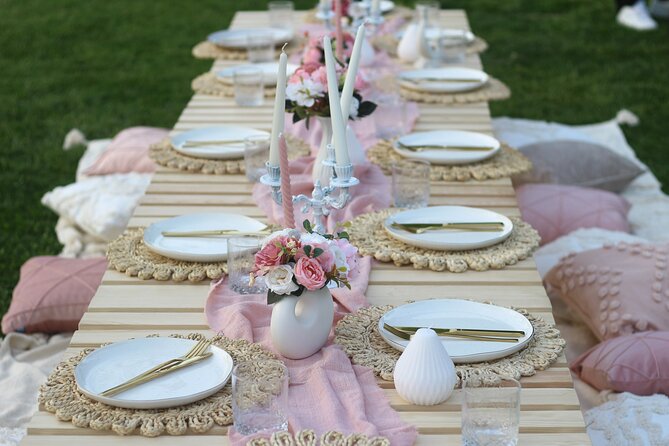 2-Hour Luxury Picnic in Cluj-Napoca Romania - What the Cluj-Napoca luxury picnic actually includes
