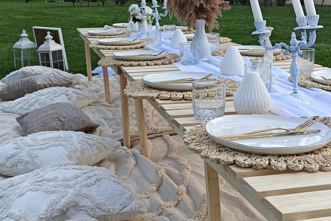 2-Hour Luxury Picnic in Cluj-Napoca Romania - Catering, lemonade, flowers, and balloons cost extra
