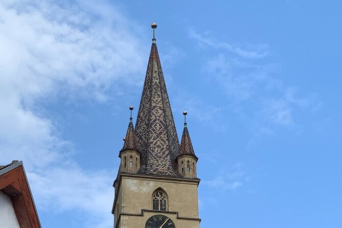 4-Day Private Tour: Bucharest to Budapest via Transylvania - Who should book this route
