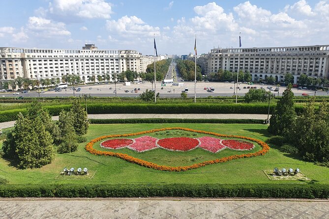 4h Bucharest City Tour - Group Trip Maximum 5 Persons - The Taste of Bucharest - Old Town brings the tour back to daily life
