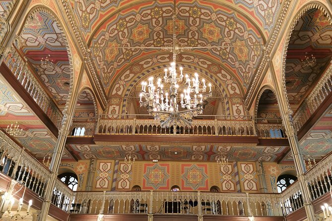 4h Jewish Legacy in Bucharest - Private Tour by Car and Walking - The real value of the $130.97 price