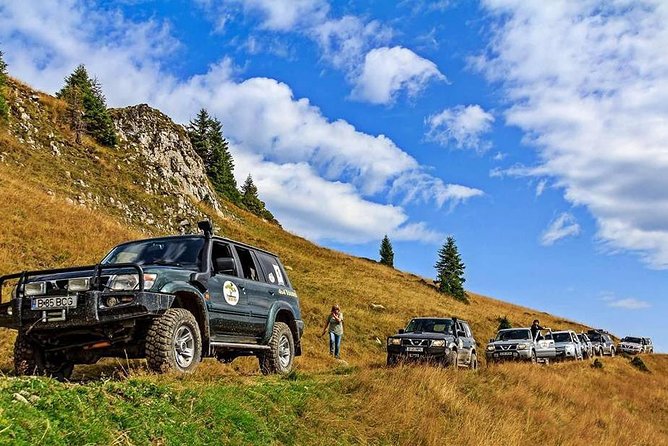 4x4 Driving Experience at Flying Altitudes - 7 Days - Day 2: Diham Cottage, Dracula’s Teeth, and Bran Castle