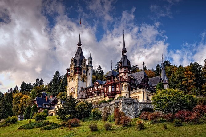 4x4 Private 2-days Tour of the Carpathian Mountains from Bucharest - Why the overnight stop improves the route