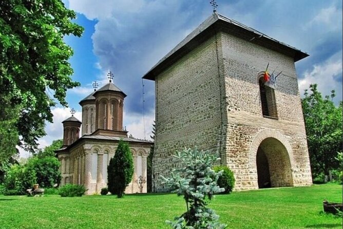 5h Abandoned Fort, Dracula's Grave and Mogoșoaia Palace, Private - A smart half-day route from Bucharest