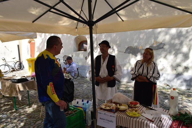 7 Day Best of Transylvania Motorcycle Tour from Cluj - Day 3: Bran Castle and Rasnov Citadel