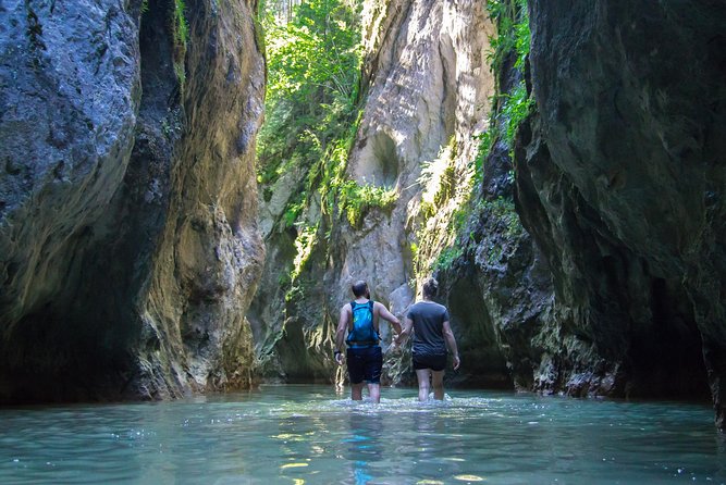 Adventure day trip from Iasi | Hiking in the Carpathian Mountains - Key points at a glance