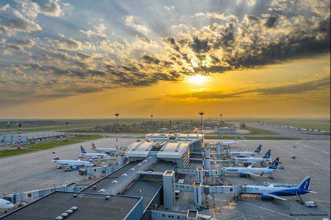 Airport Transfer -One way Bucharest Otopeni Henri Coandă Airport - Delays, changes, and communication