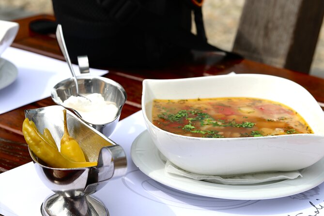 Bite your way through Timisoara - Timisoara's Street Food Tour - Starting at the Opera House with langos