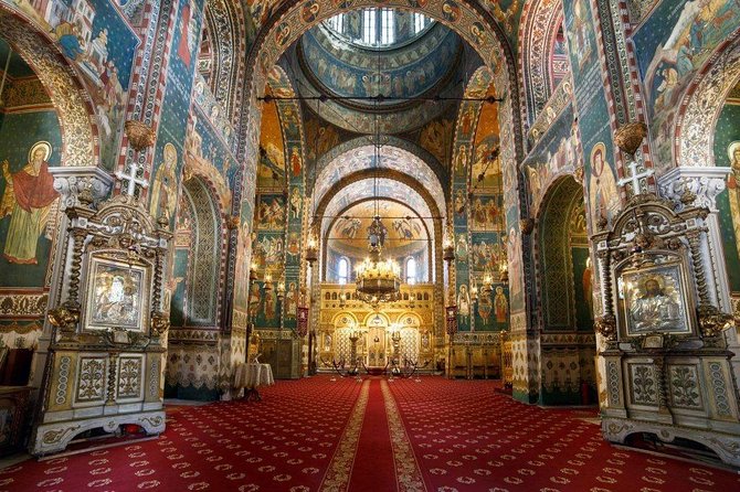 Black Sea Private Tour, Day Trip to Constanta from Bucharest - Constanta Beach and the long coastal break