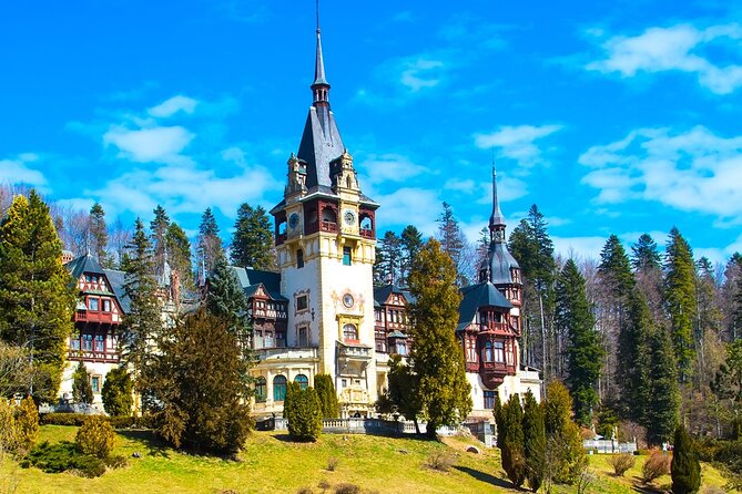 Bran Castle, Peles Castle and Brasov from Bucharest - Bran Castle: Dracula, Vlad the Impaler, and a real fortress
