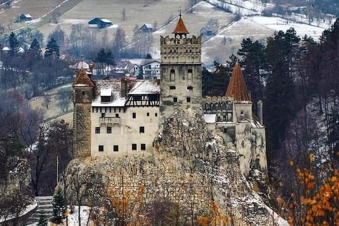 Bran Castle, Rasnov Fortress, Harman & Prejmer Fortified Churches Day Tour - From Council Square to fortified Harman