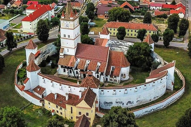 Bran Castle, Rasnov Fortress, Harman & Prejmer Fortified Churches Day Tour - Why the guide can make or break this day
