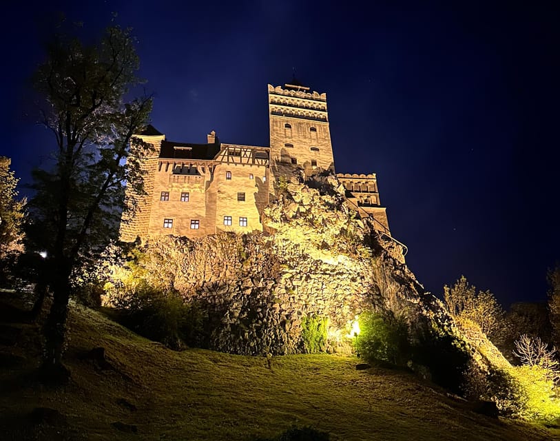Brasov: Bran Castle, Bear Sanctuary, Rasnov (Peles Optional) - Palinca at a local distillery