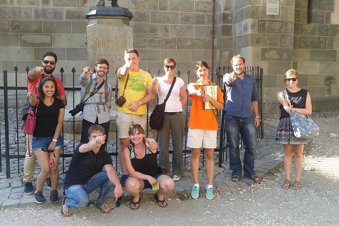 Brasov city of legends and good coffee - Piața Sfatului sets the scene in 30 minutes