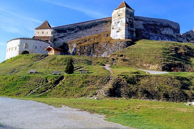 Brasov: Peles Castle, Bran Castles and Rasnov Fortress Day Tour - Bran Castle, Dracula, and the limits of the legend