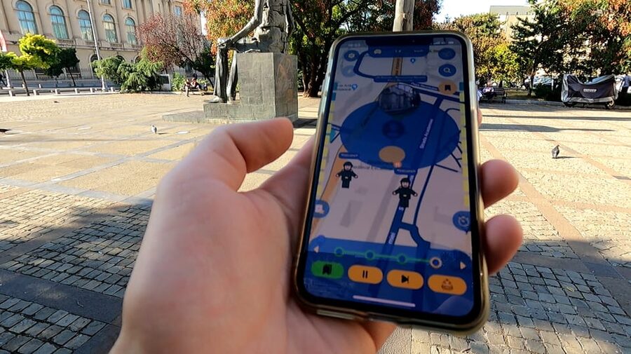 Bucharest 1989 Revolution Walking Tour with Smartphone App - What the two-hour timing feels like