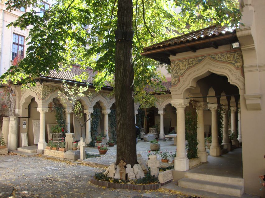 Bucharest: 2-Hour City Highlights Bike Tour - Should you book it?