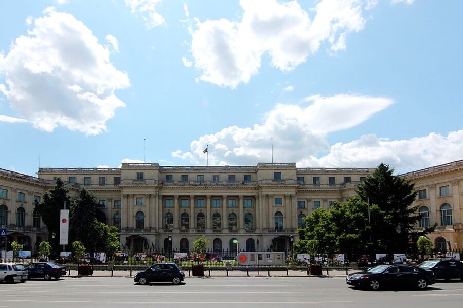 Bucharest: 2-Hour City Highlights Bike Tour - Who should book this Bucharest bike tour