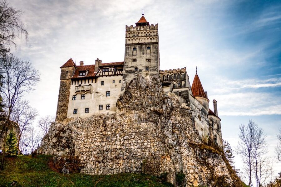 Bucharest: Bran Castle and Bear Sanctuary Small-Group Tour - The Three-Hour Road to Transylvania