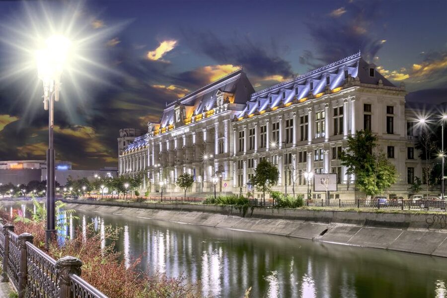 Bucharest: Charm of the Belle Époque Private Tour - The Old City, from cobblestones to café life