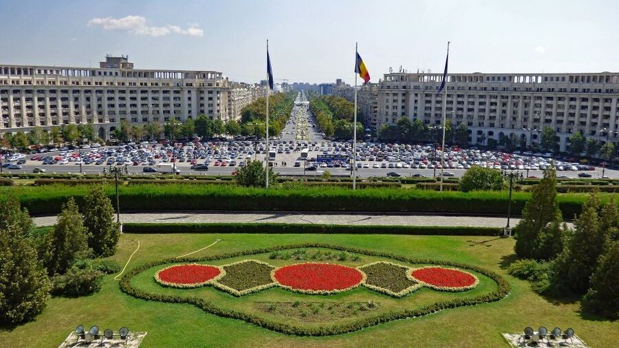 Bucharest: Communist Tour including Ceausescu Residence - Why this tour gives Bucharest a clearer story