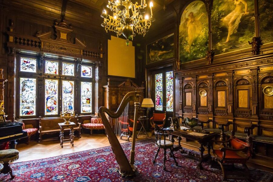 Bucharest: Day Trip to Dracula Castle, Peles Castle & Brașov - Key points to know before you book