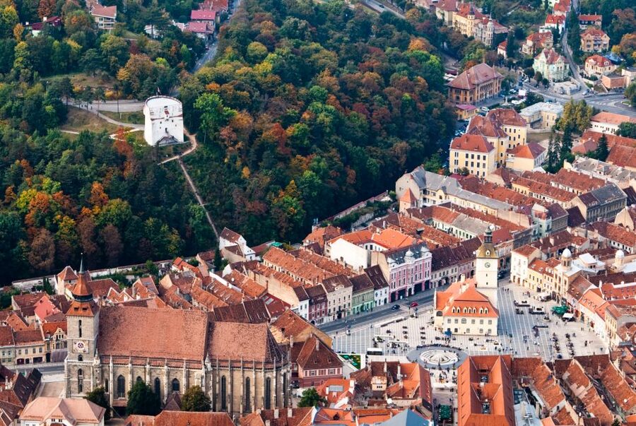 Bucharest: Dracula Castle, Peles Castle & Brasov Guided Tour - Key points to know before you book
