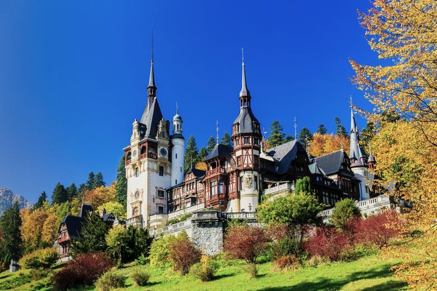 Bucharest: Dracula Castle, Peles Castle & Brasov Old Town - FAQ