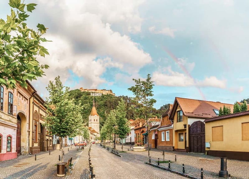 Bucharest: Dracula's Castle, Peleș Castle & Brașov Day Trip - Brașov’s medieval old center