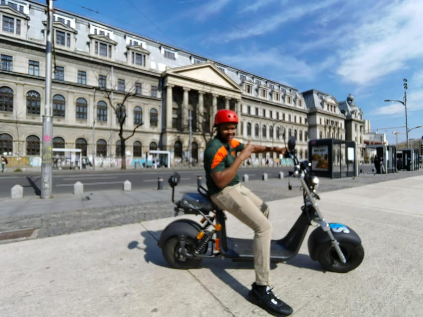 Bucharest electric city tour by Smart Balance #green - Dimitrie Gusti National Village Museum