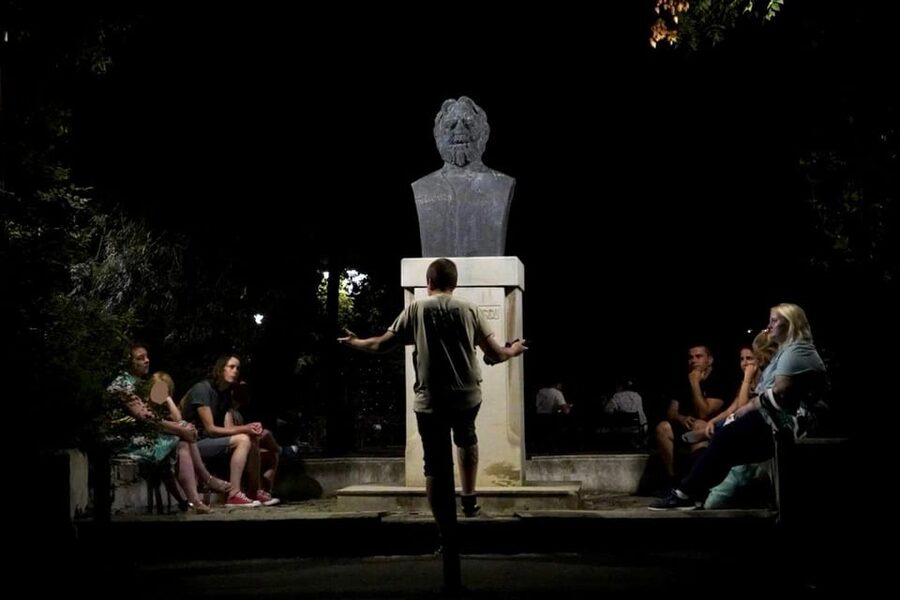 Bucharest: Ghost Stories & Romanian Mythology Walking Tour - What kind of ghost tour is this?
