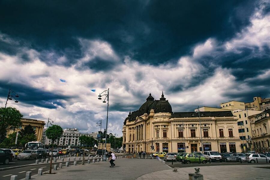 Bucharest: Half Day Bike Tour - Key points at a glance