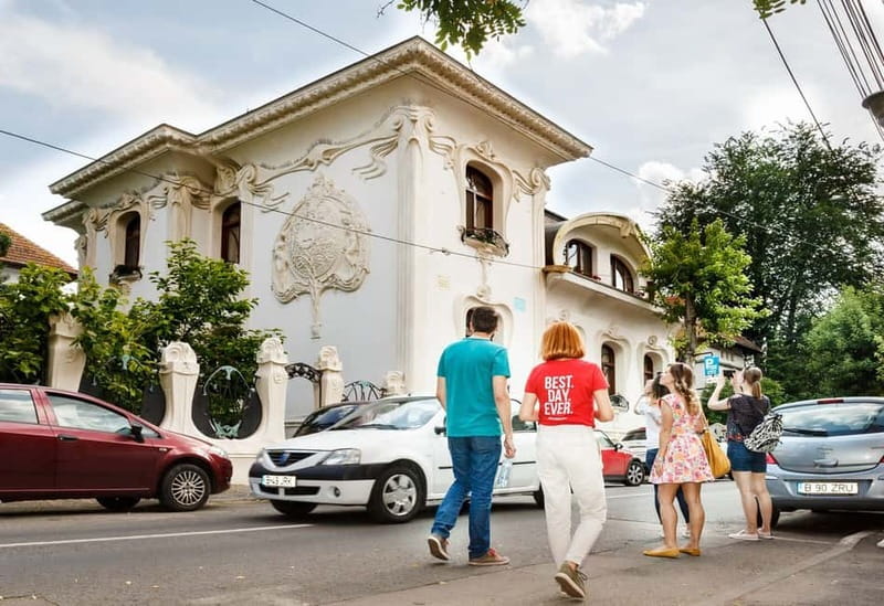 Bucharest: Hidden Gems 2.5-Hour Walking Tour - Batistei and the story of the mahalas