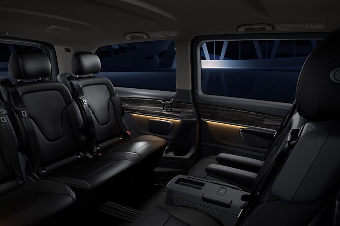 Bucharest Luxury Airport Transfer with Minivan and Business Cars - What the ride itself includes