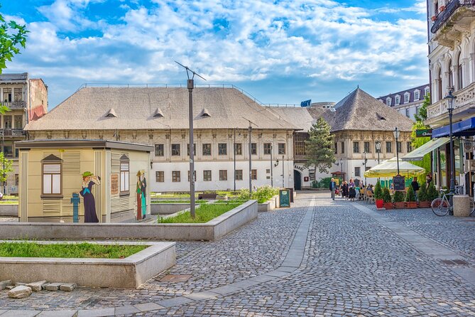 Bucharest one day tour with Parliament Palace and Village Museum - Who will get the most from this tour?