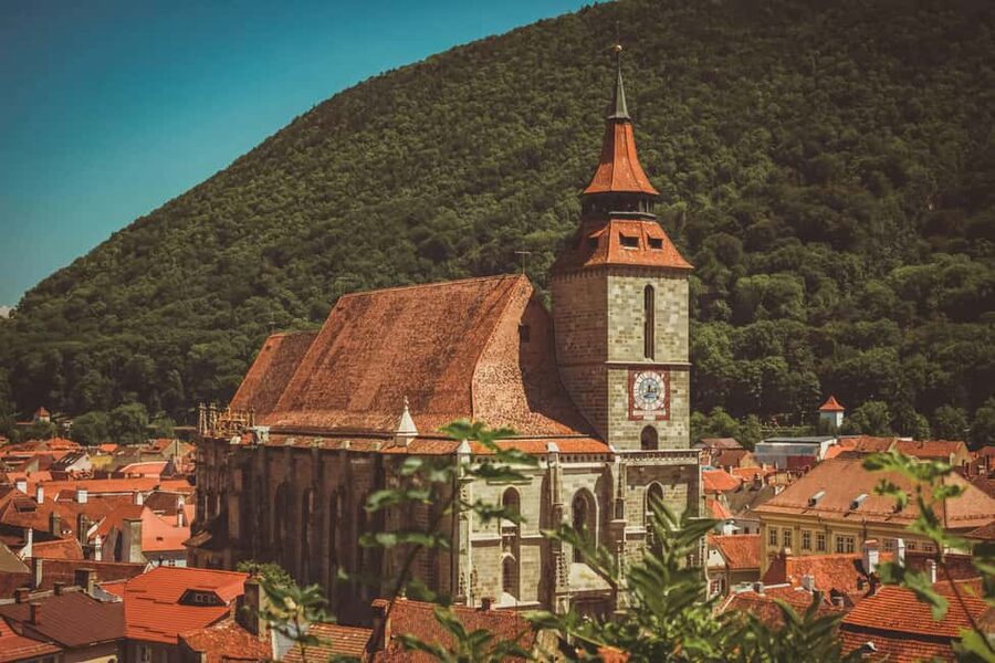 Bucharest: Peles Castle, Bran Castle & Brașov Day Tour - Practical advice for a smoother day