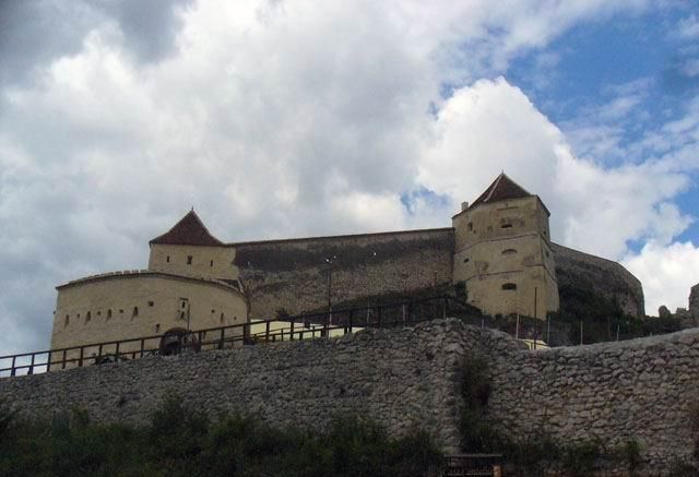 Bucharest: Peles Castle, Dracula's Castle and Brasov Tour - Peleș Castle: Romania’s grand royal opening act