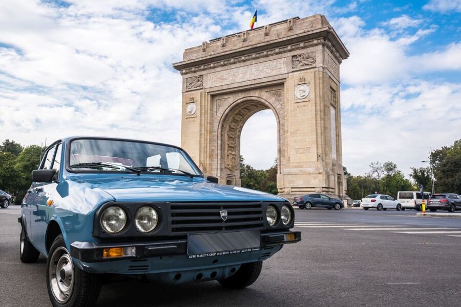 Bucharest: Private Communist Tour in a Romanian Vintage Car - Revolution Square and the end of Ceaușescu’s rule