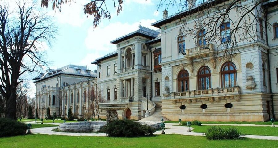 Bucharest: Private Three Neighborhoods Tour by Vintage Car - Rahova and the return to Bucharest’s major symbols