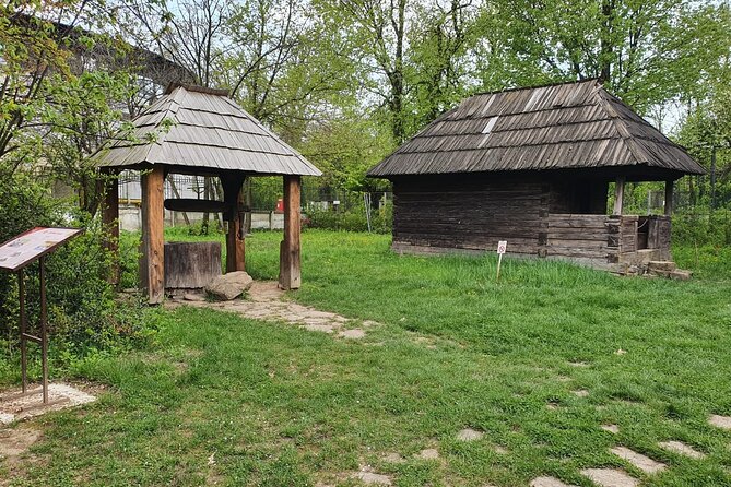 Bucharest Private Tour with Dracula's Grave and Ceaușescu Mansion - Why the Dracula grave and Ceaușescu home work together