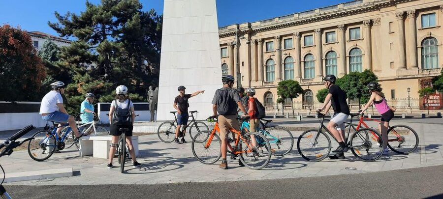 Bucharest Sightseeing Tour - What the $80 price includes