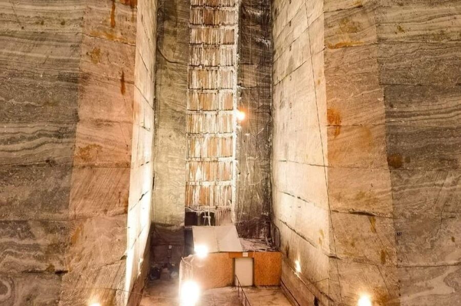 Bucharest: Slanic Salt Mine & Carpathian Mountains Day Tour - How the eight-hour schedule works for you