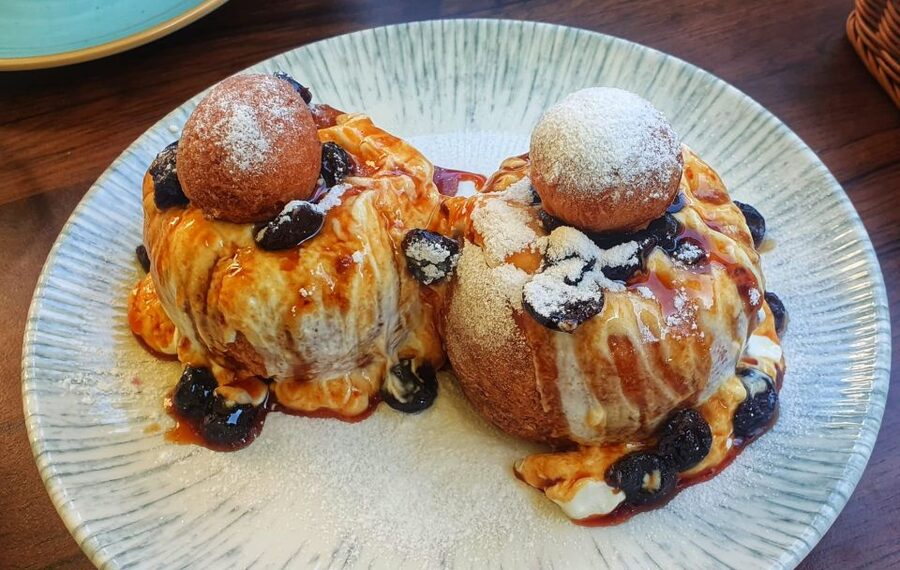 Bucharest: Sweet Delights History and Desserts Walking Tour - What $77 buys you