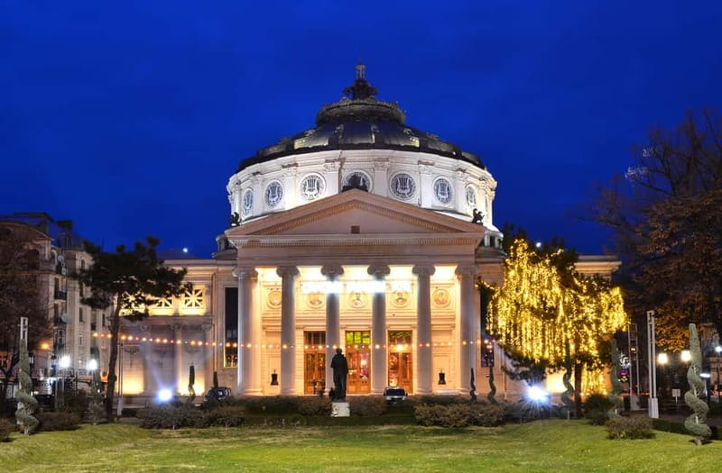 Bucharest: The Italian emigration in Romania - Palace of Justice: a grand first landmark