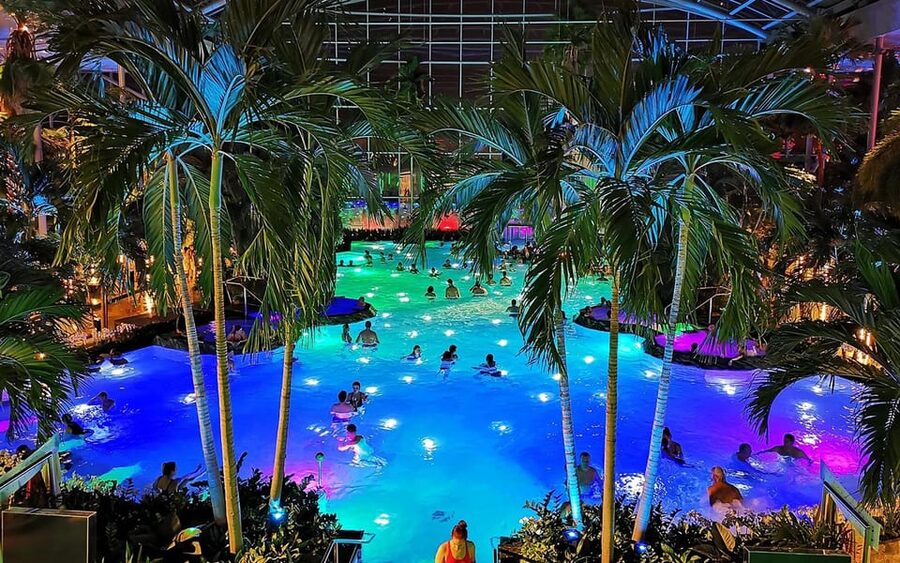 Bucharest: Therme Bucharest Spa Day with Luxury Transfer - Key points to know before you book