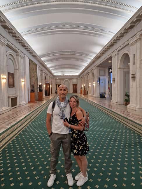 Bucharest: tour in the Parliament in Italian+exterior visit with guide - The Court of Appeal and the Dâmbovița River