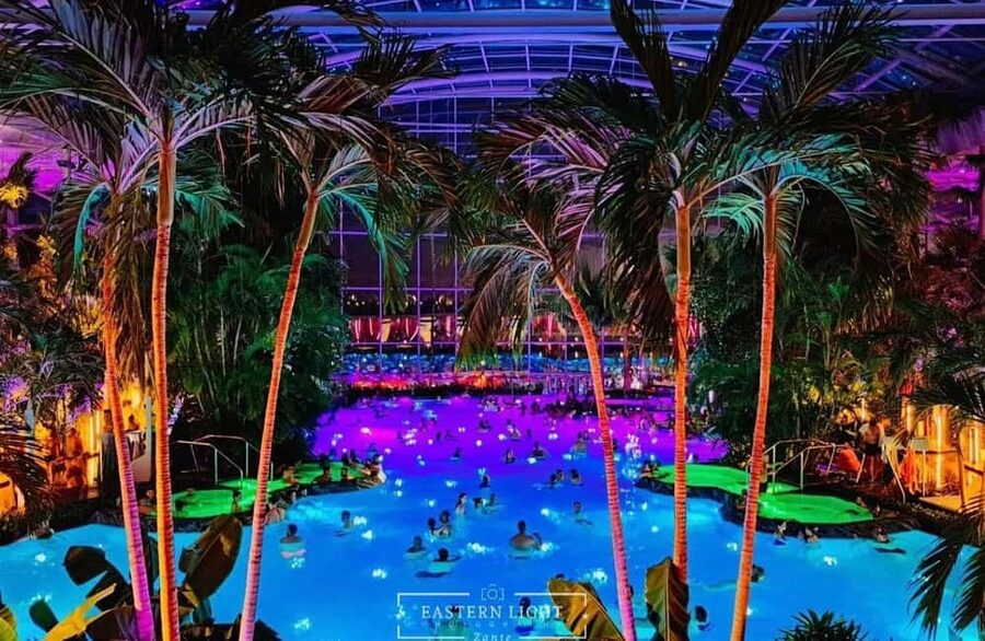 Bucuresti: Bucuresti Therme Transfer and Full-Day Access - How the private transfer affects the experience